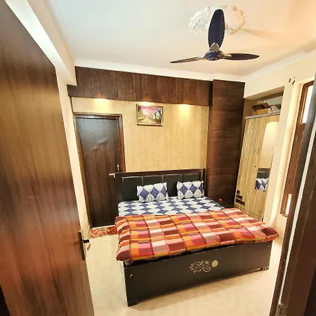 Best 2-Bhk Flat In Society For Vrindavan Exterior photo